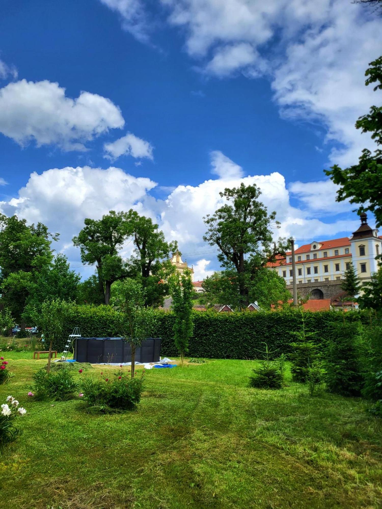 Apartman V Podzamci Rychnov nad Kneznou Exterior foto